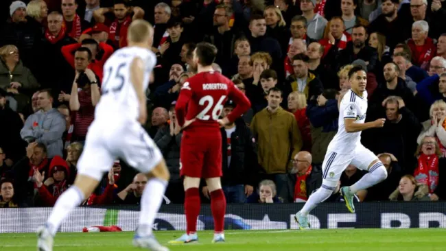 Leeds United venció 1.2 al Liverpool en Anfield