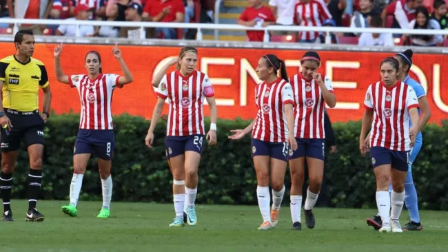 Chivas afianza su pase a Semifinales 