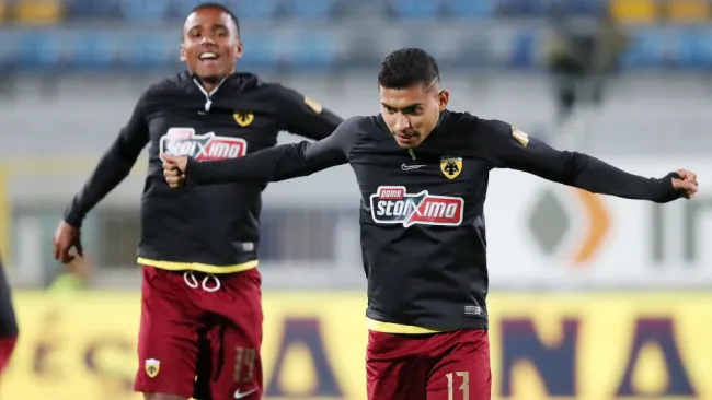 Obelín Pineda con el AEK Atenas 