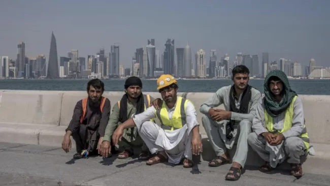 Los trabajadores de Qatar sufren por las condiciones laborales actuales