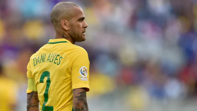 Dani Alves irá a Qatar 2022