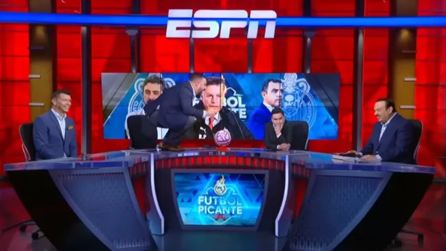 Álvaro Morales se burló de Jorge Pietrasanta 