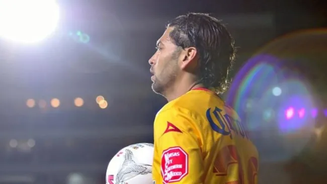 Carlos Morales con Morelia