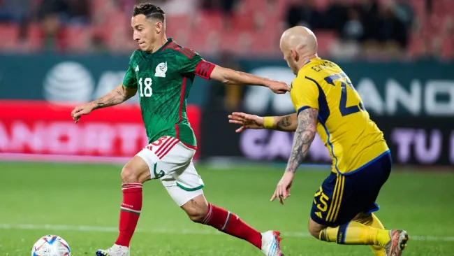 Andrés Guardado superó marca de Claudio Suárez