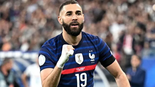 Karim Benzema en un juego de Francia