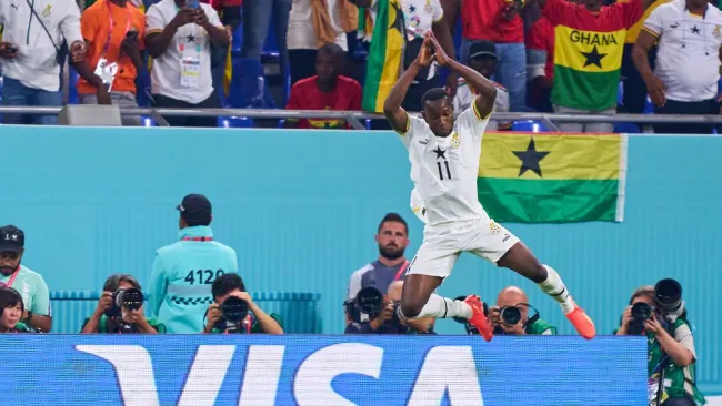 Bukari anota y se burla con el ¡Siuuuu! frente a CR7 