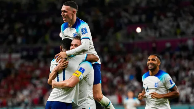 Jugadores de Inglaterra en festejo de gol