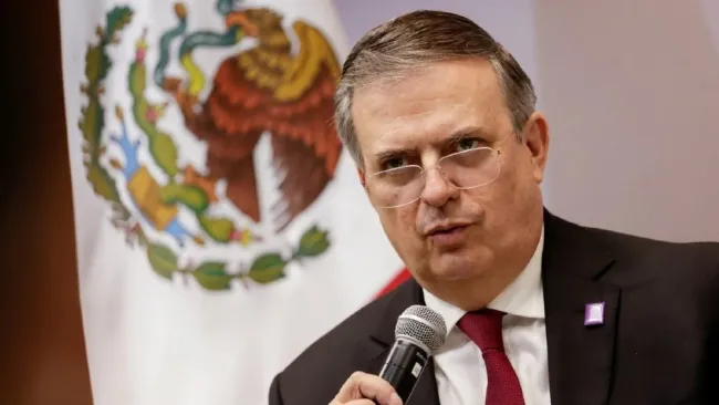 Marcelo Ebrard explotó contra la Selección Mexicana