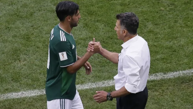 Carlos Vela y Juan Carlos Osorio con el Tri en 2018