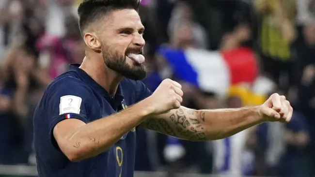 Oliver Giroud igualó marca de Henry