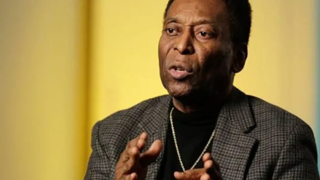 Pelé es uno de los máximos futbolistas de toda la historia