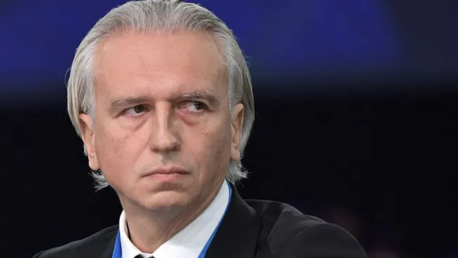 Alexandr Diukov en entrevista ante medios