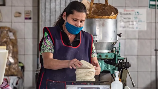 Precio de tortillas aumenta en México