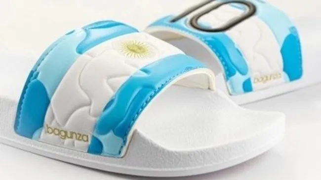 Sandalias inspiradas en Messi 
