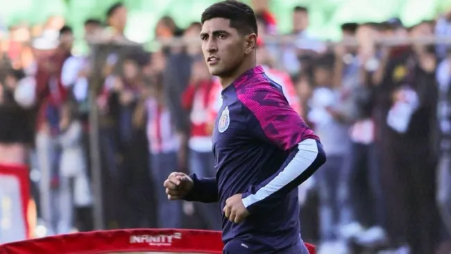 Víctor Guzmán, nuevo jugador de las Chivas Rayadas