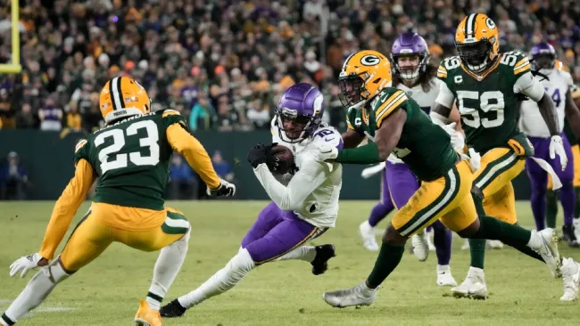 NFL: Green Bay aplastó a Vikings 41-17 y están muy cerca de los playoffs 