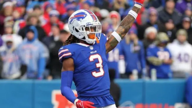 Hamilin tuvo que ser trasladado en ambulancia 