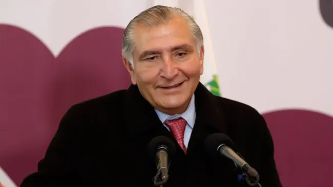 Adán Augusto López en un evento