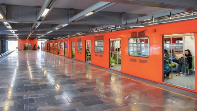 El metro volvió a sufrir una falla eléctrica