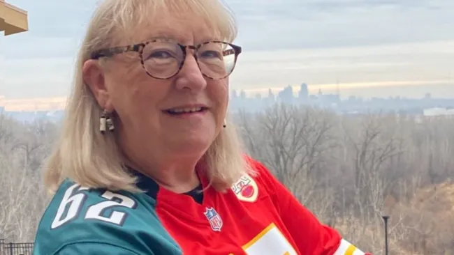 Donna Kelce, mamá de los finalistas de la NFL