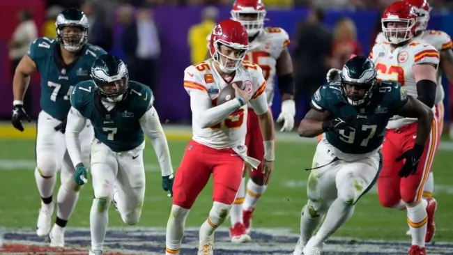 Kansas City Chiefs contra los Philadelphia Eagles