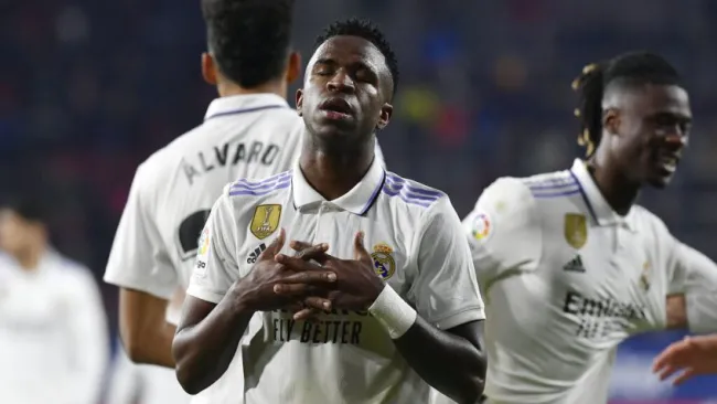 "Vinicius, hijo de p..." se escucha en minuto de silencio en el Osasuna vs Real Madrid