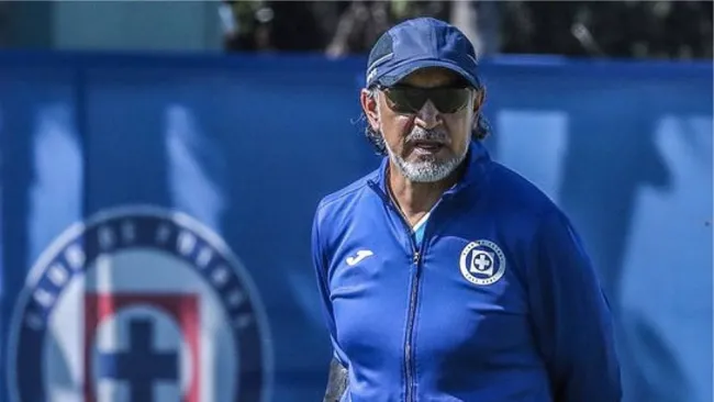 Gutiérrez aseguró que Cruz Azul salió del bache cuando él llegó al banquillo 