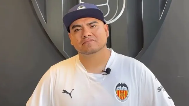 Aczino, invitado de 'lujo' en las instalaciones del Valencia 