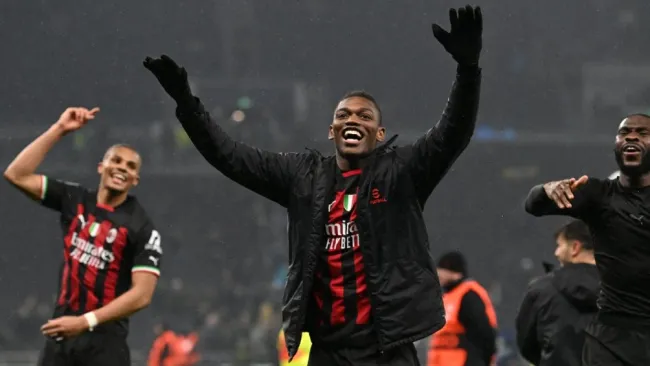 Milan elimina al Tottenham y regresa a Cuartos de Final de Champions League 11 años después