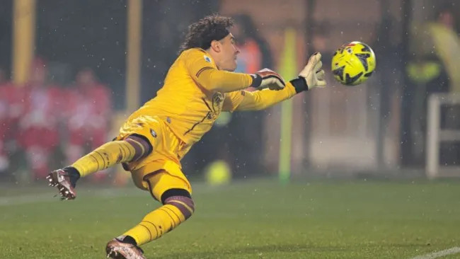 Memo Ochoa con el Salernitana