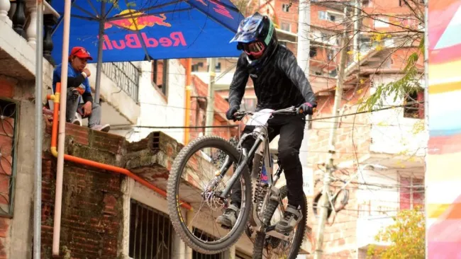 Red Bull Cerro Abajo llega a México