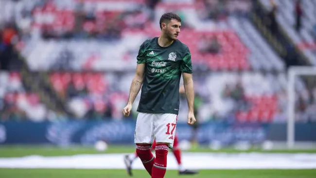 Selección Mexicana: Mientras a Jiménez lo abuchearon así pedían a Santi Giménez en el Azteca
