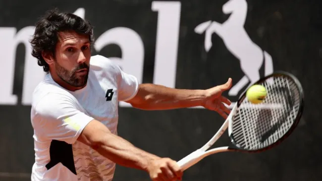 Gaio se defiende con su slice