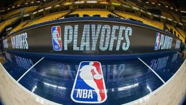 Duela pintada con el logotipo de Playoffs de la NBA