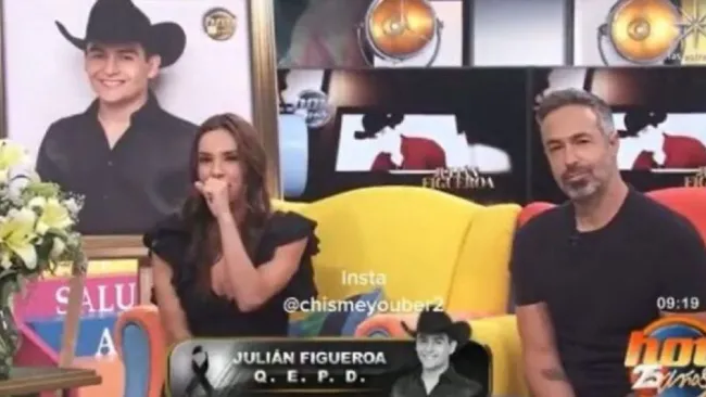 Tania Rincón hace 'imitación' involuntaria de Chabelo por 'gallo' al estilo Lolita Ayala