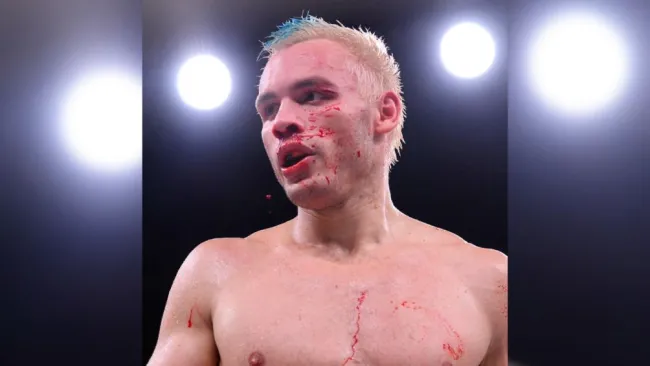 Julio César Chávez Jr. durante una pelea