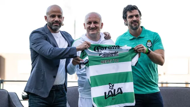 Pablo Repetto en su presentación como técnico de Santos