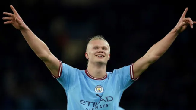 Erling Haaland festejando su gol ante el West Ham