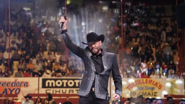 Pancho Barraza en un palenque