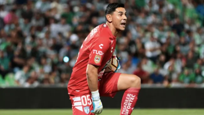 Óscar Ustari fue blanco de criticas tras la eliminación hidalguense