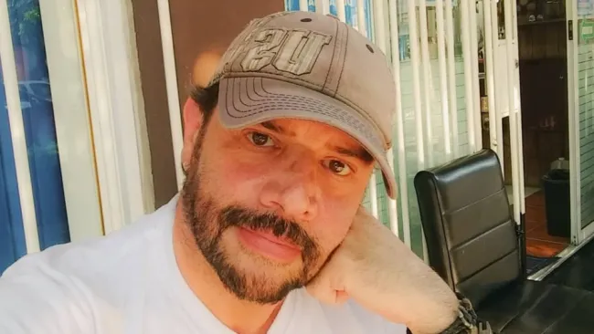 Héctor Parra fue absuelto de siete cargos