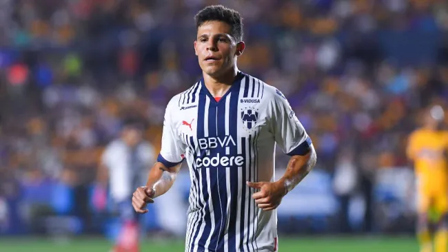 Ponchito González, mediocampista de Rayados