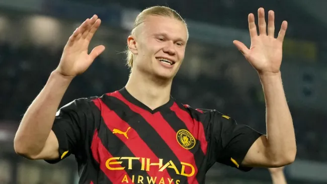 Manchester City frena su racha de triunfos tras empatar con Brighton en Premier League