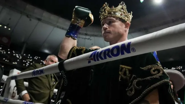 Fernardo Schwartz afirma que Canelo no le permitió entrar a la develación de su figura de cera