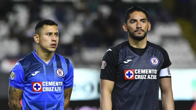 Cruz Azul ofreció renovación a Jesús Corona y Cata Domínguez; ellos no aceptan las condiciones 
