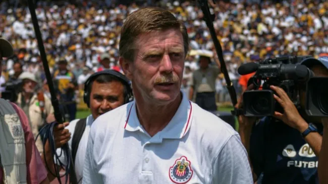 Hans Westerhof en un partido de las Chivas 