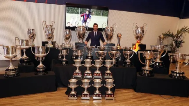 Xavi Hernández afirma que tiene sentido que Messi regrese al Barcelona