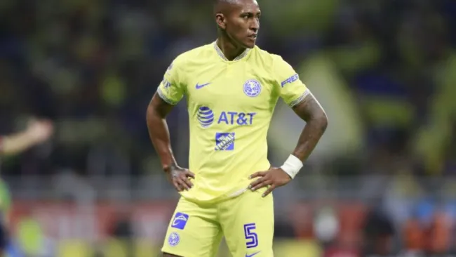 Pedro Aquino durante la Semifinal de Vuelta contra Chivas