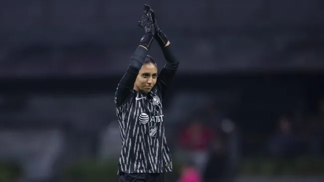 Itzel González festejando un gol de América Femenil