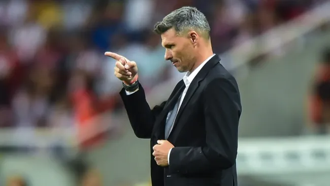 Tano Ortiz se quejó de la cancha del Estadio BBVA: 'Es muy mala'